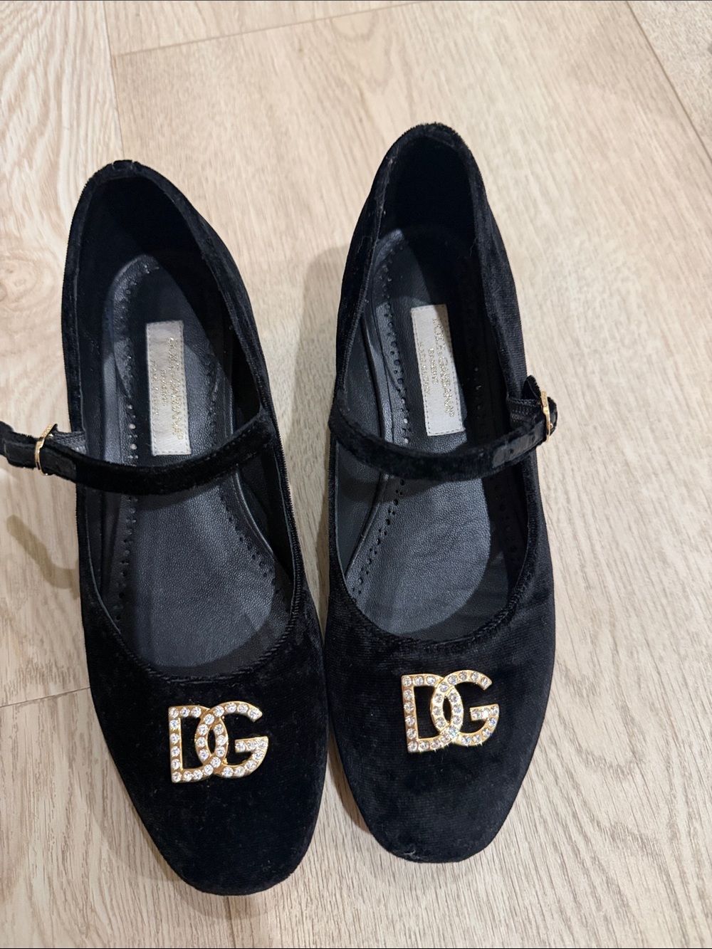Dolce Gabbana ballet flats